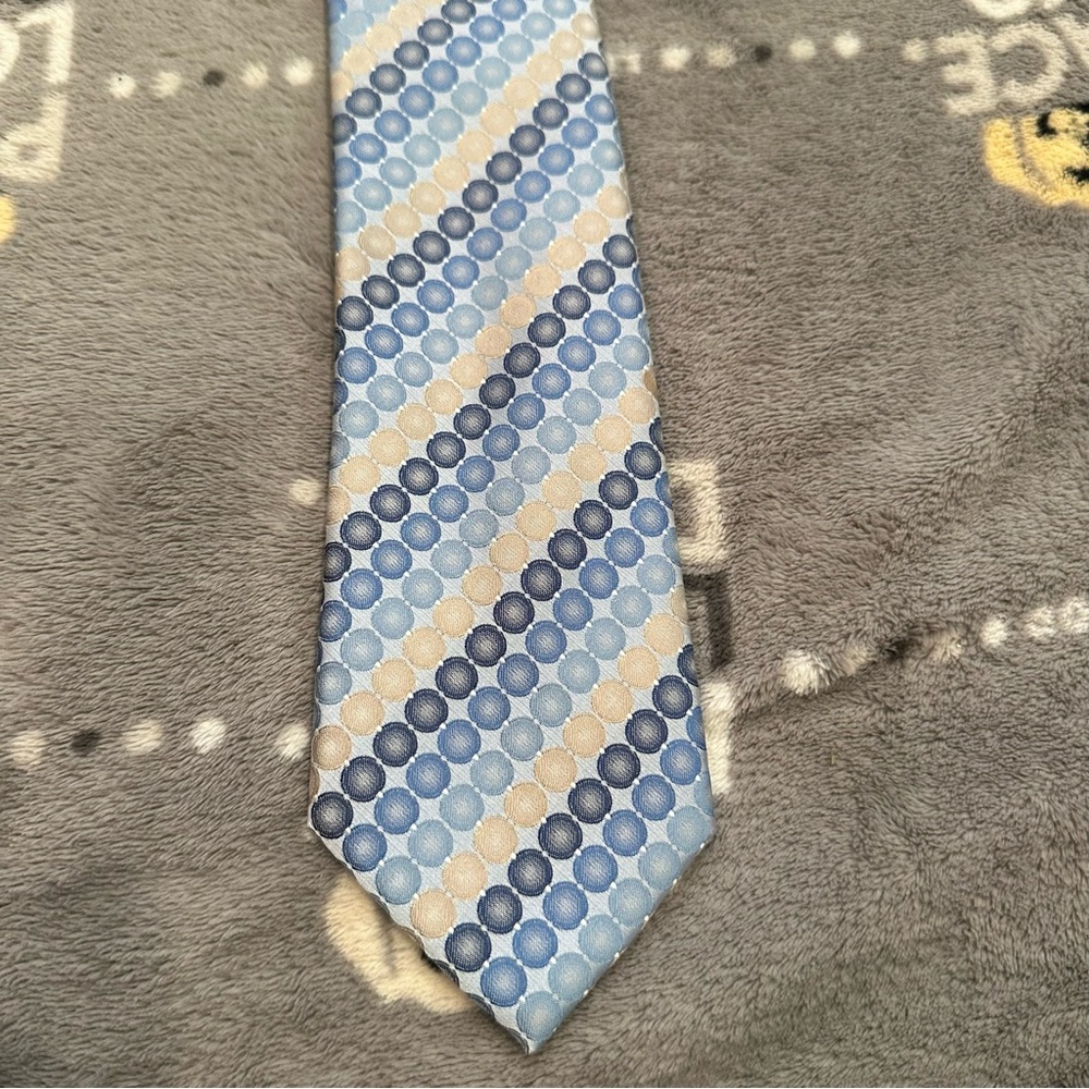 Geoffrey Beene Circle Striped Print Tie